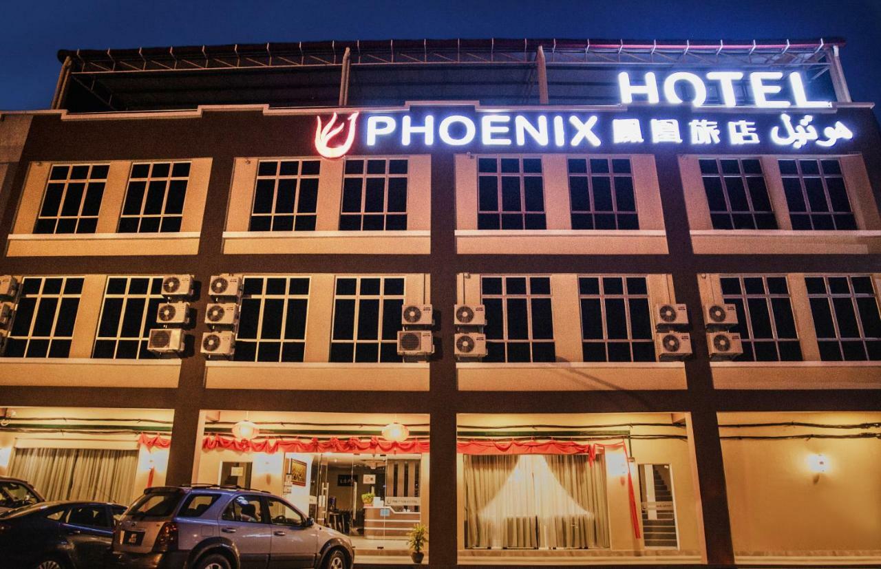 Phoenix Hotel Gua Musang Exterior foto